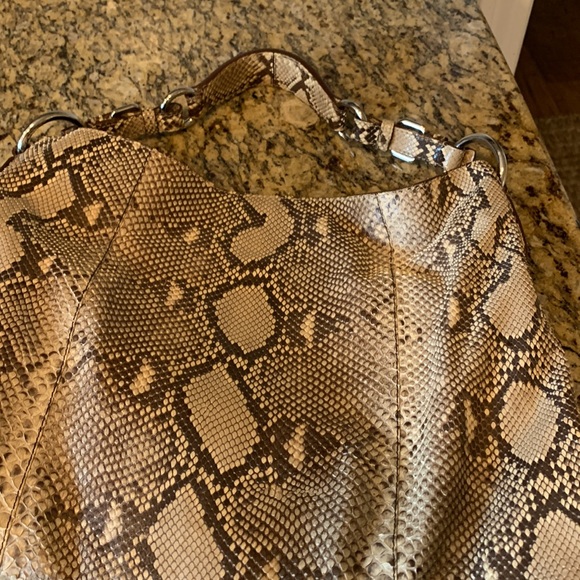 Prada handbag - Picture 3 of 7